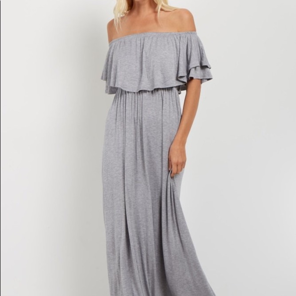 🔆NWT🔆Off The Shoulder Grey Maxi Dress